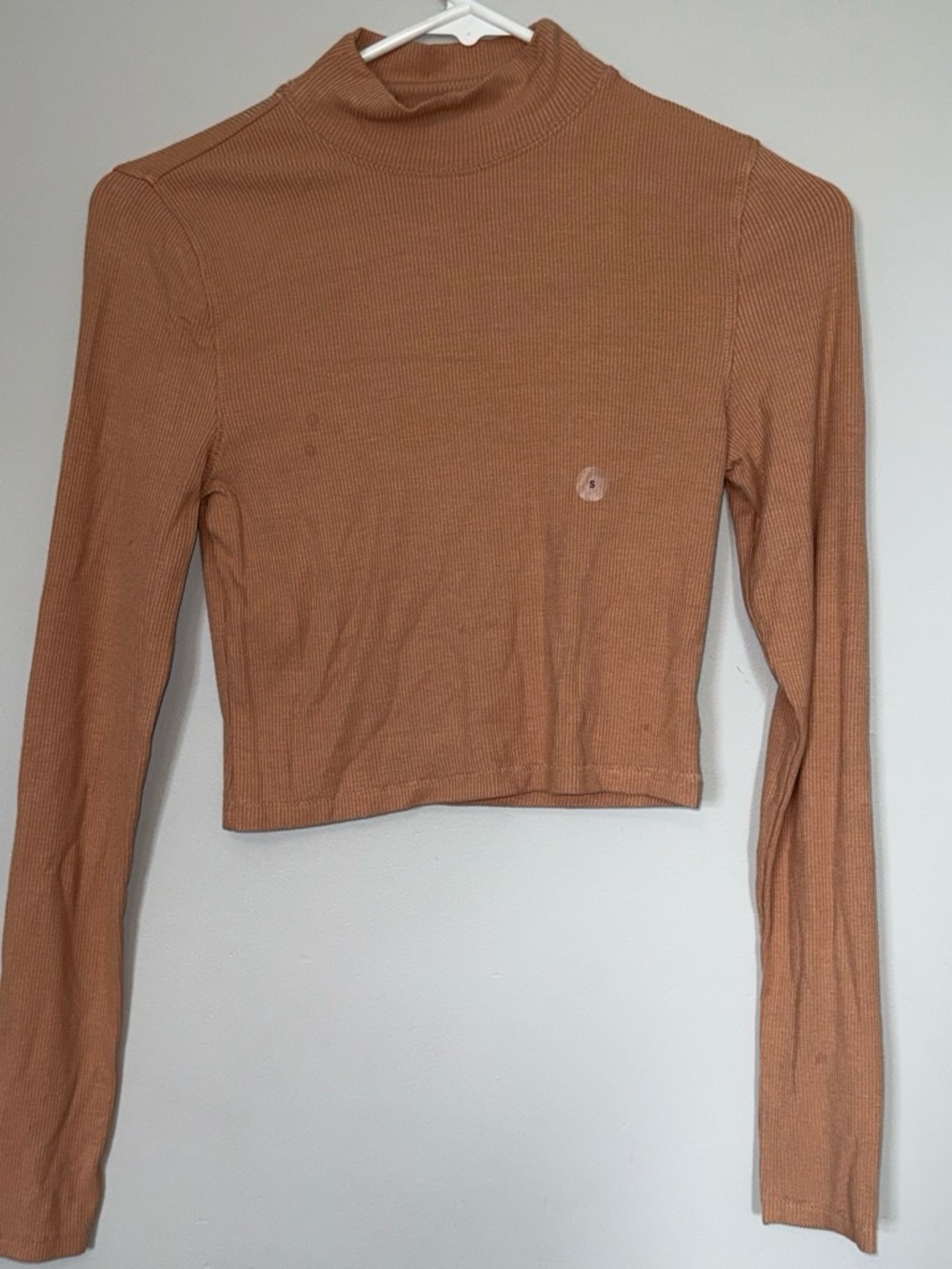 Aeropostale Ribbed Mock Neck Long Sleeve Crop Top - Brown
